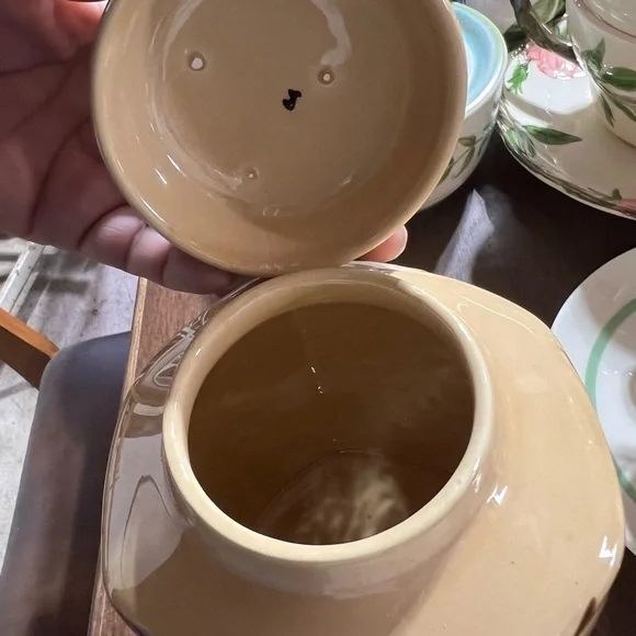 Vintage Tea Canister - Picture 3 of 5